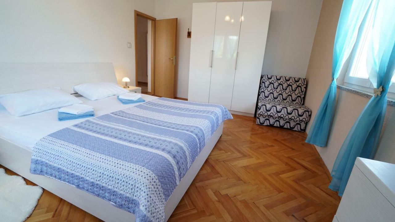Apartment Ana Vinjerac Exteriör bild